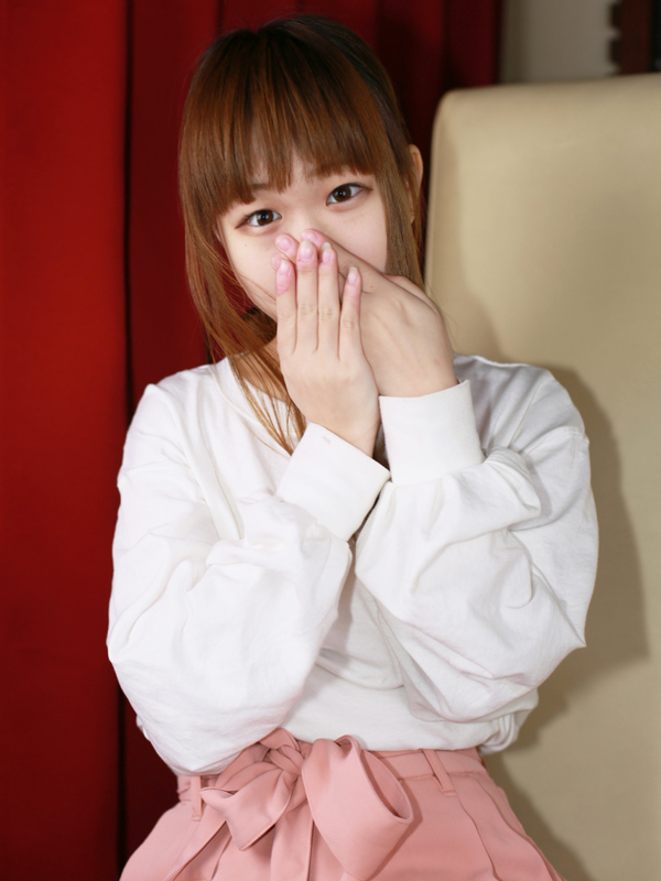 踊れ！チンチコリン・十三店 きあら 18歳 T：148cm　B：79(B)　W：54　H：83
