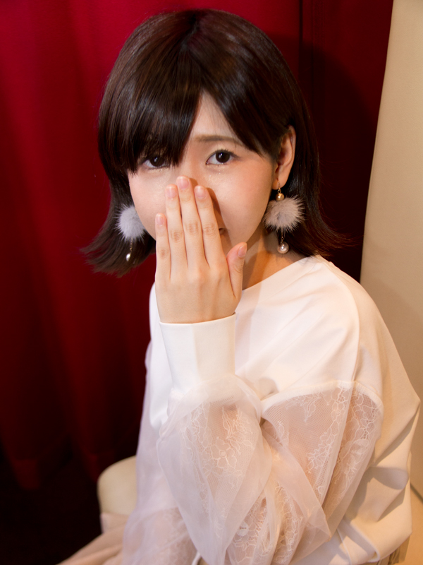踊れ！チンチコリン・十三店 みゆう 19歳 T：147cm　B：84(D)　W：55　H：83